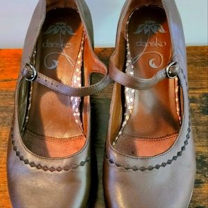 Dansko Women's Heels Size 41 EU (10 US)